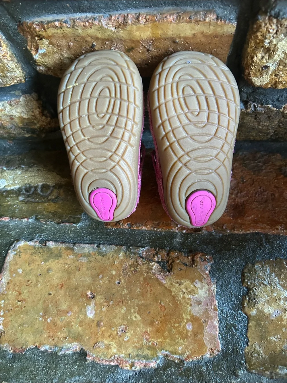 Stride Rite soft motion
